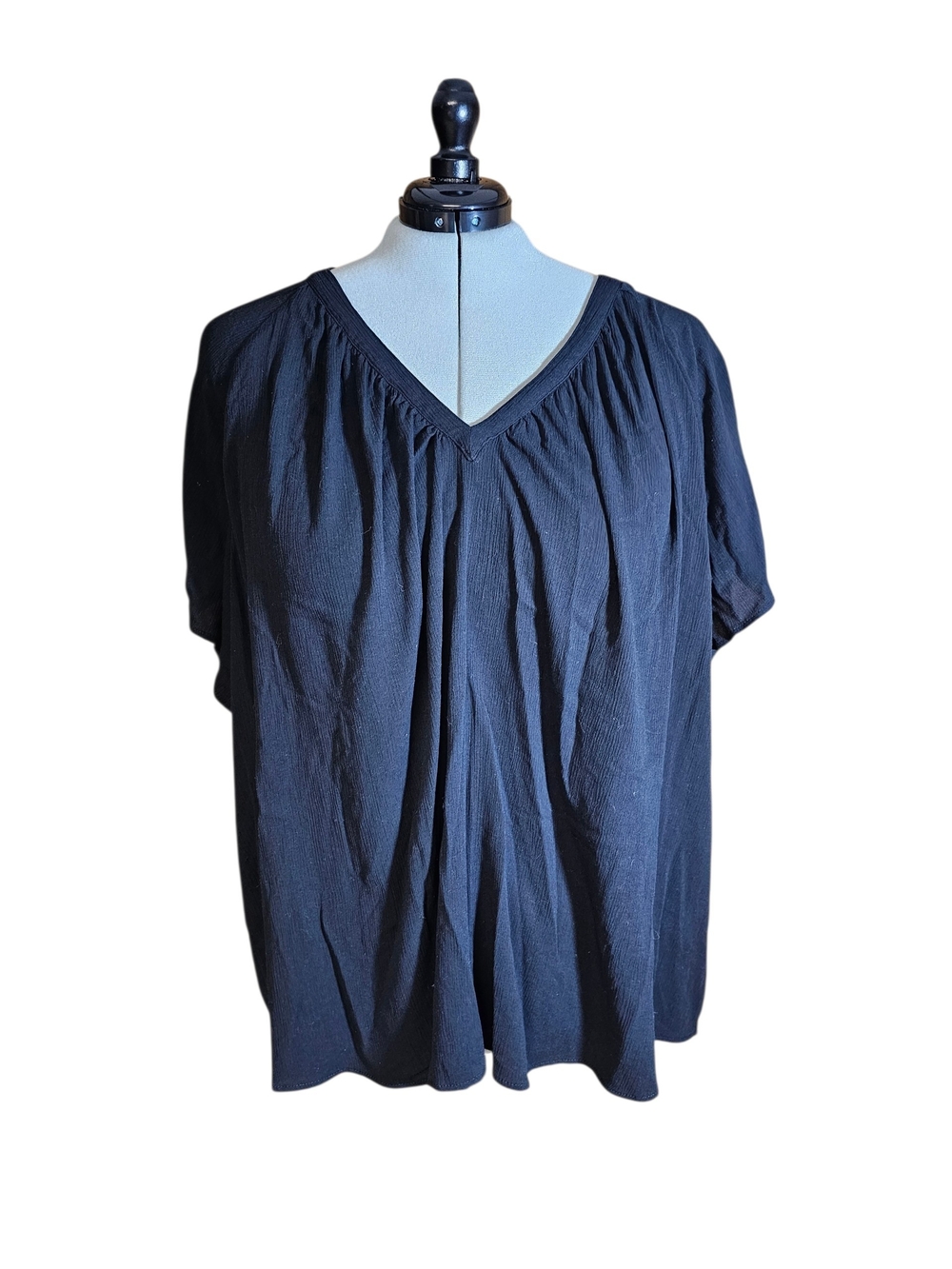 torrid Black V-Neck Short Sleeve Peasant Top